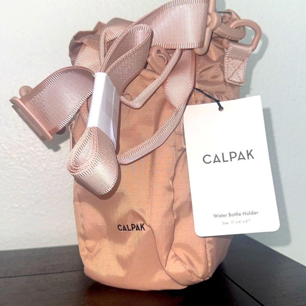 BRAND NEW Calpak Water Bottle Holder, Mauve